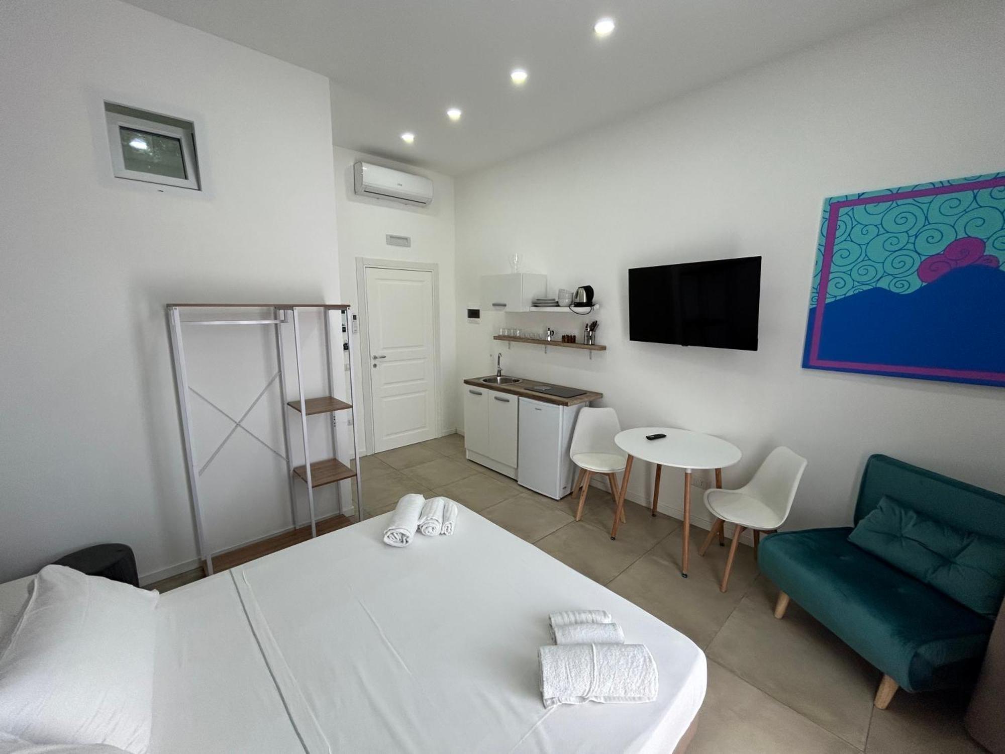 Enjoy Rooms Νάπολη Εξωτερικό φωτογραφία